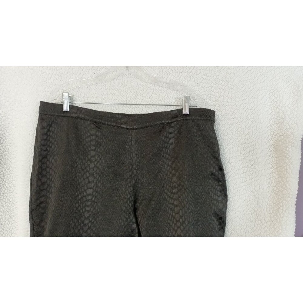 SOFT SURROUNDINGS Pants Womens XL Black Snake Print Lace Overlay Side Zip - Picture 3 of 10
